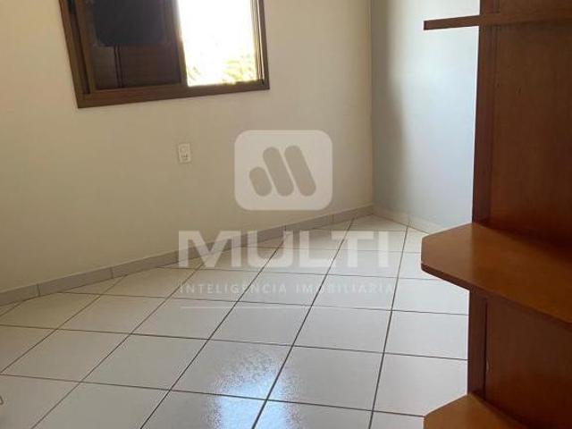 Apartamento venda em Setor Central, Uberlândia