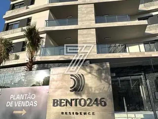 Cobertura venda em Água Verde, Curitiba