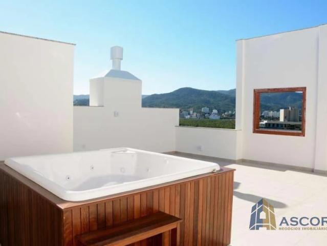 Cobertura venda em Morro do Horácio, Florianópolis