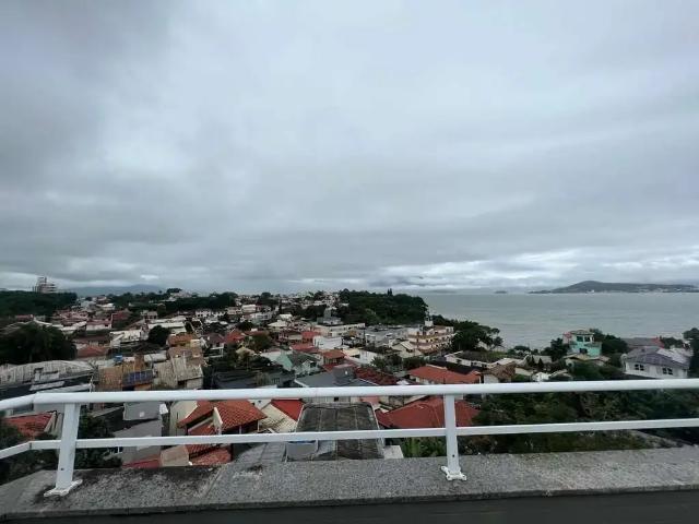 Cobertura venda em Região Geográfica Imediata de Florianópolis, Desterro