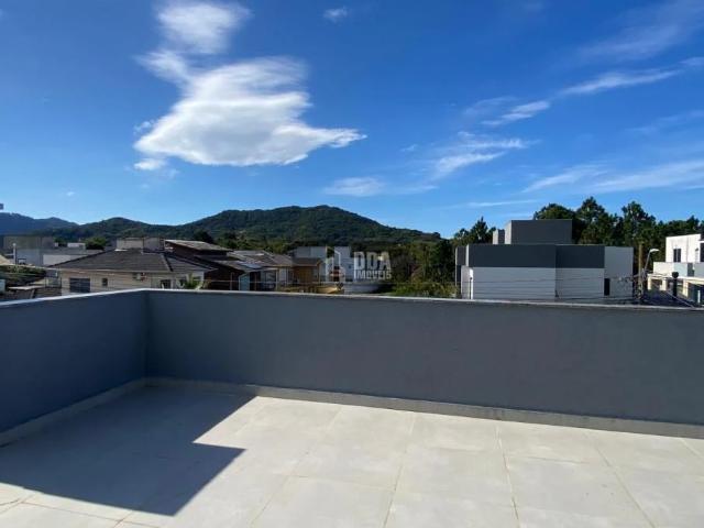 Cobertura venda em Campeche Norte, Florianópolis