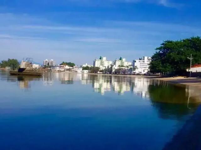 Cobertura venda em Região Geográfica Imediata de Florianópolis, Desterro