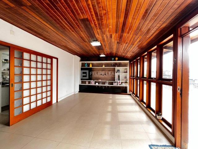 Cobertura venda em Coqueiros, Florianópolis