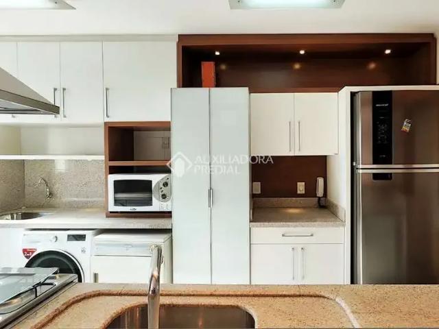 Cobertura venda em Córrego Grande, Florianópolis
