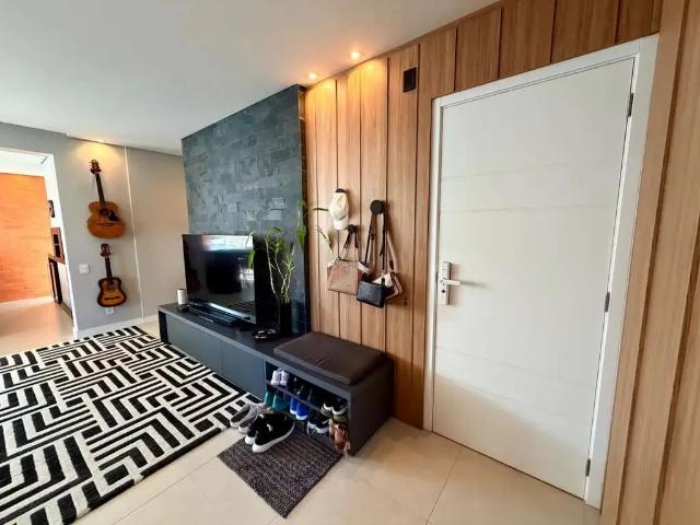 Cobertura venda em Jardim Guarani, Florianópolis