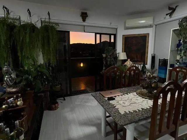 Cobertura venda em Região Geográfica Imediata de Florianópolis, Desterro