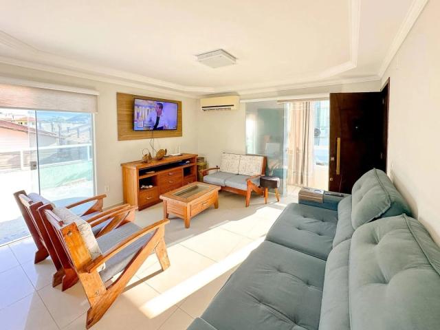 Cobertura venda em Capivari dos Ingleses, Florianópolis