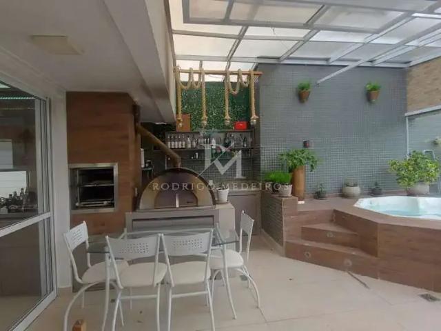 Cobertura venda em Itacorubi, Florianópolis