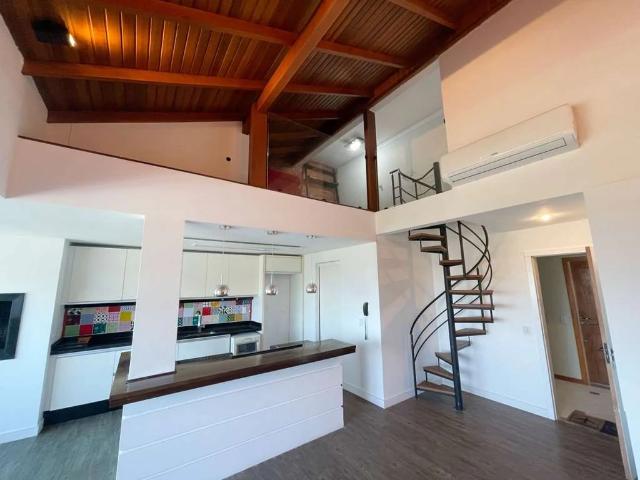 Cobertura venda em Itacorubi, Florianópolis