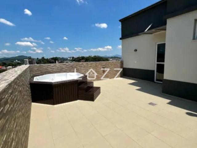 Cobertura venda em Costa e Silva, Joinville