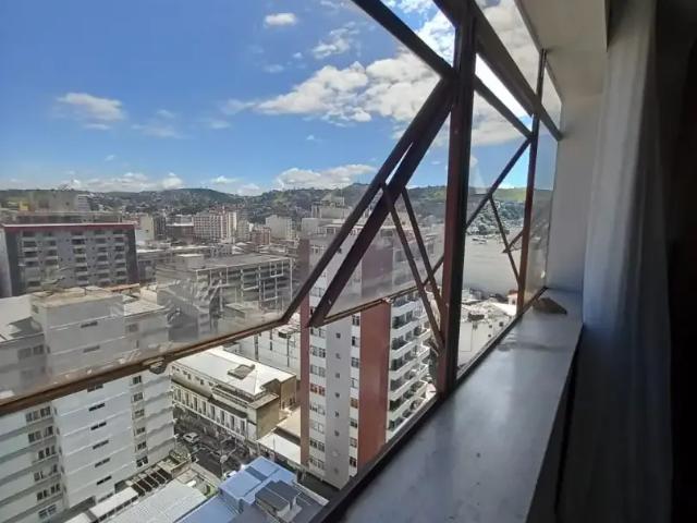 Cobertura venda em Região Geográfica Imediata de Juiz de Fora, Juiz de Fora