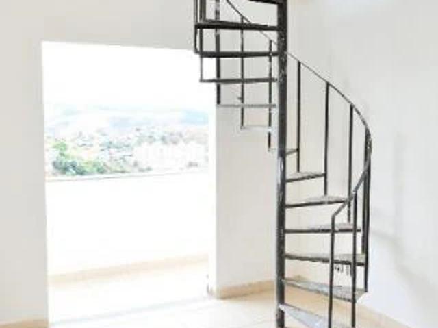 Cobertura venda em Juiz de Fora, Região Geográfica Intermediária de Juiz de Fora