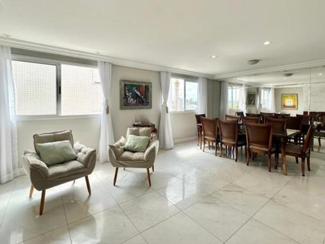 Apartamento venda em Mercês, Curitiba
