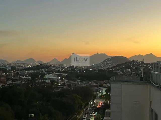 Cobertura venda em Região Norte, Niterói