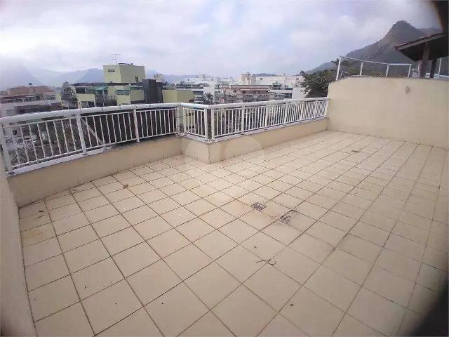 Cobertura venda em Região Oceânica, Niterói