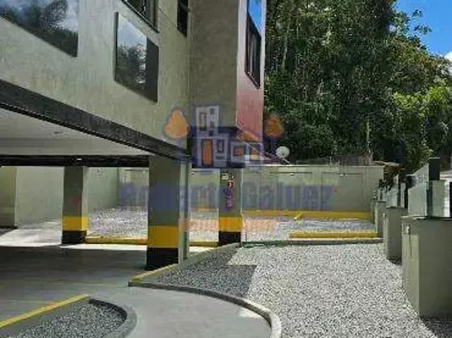 Cobertura venda em Região Geográfica Imediata de Nova Friburgo, Nova Friburgo