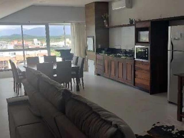Cobertura venda em Barra do Aririú, Palhoça