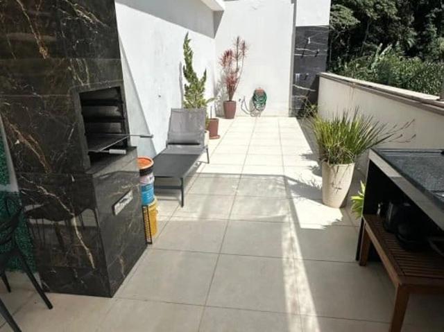 Cobertura venda em Petrópolis
