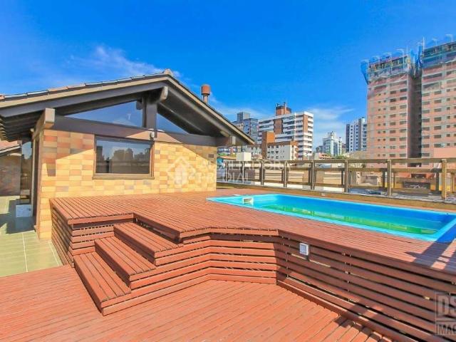 Cobertura venda em Montserrat, Porto Alegre