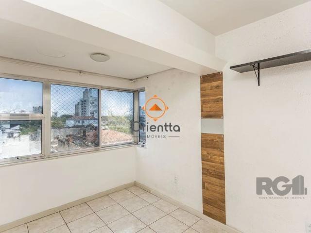 Cobertura venda em Azenha, Porto Alegre