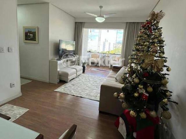 Cobertura venda em Camaquã, Porto Alegre