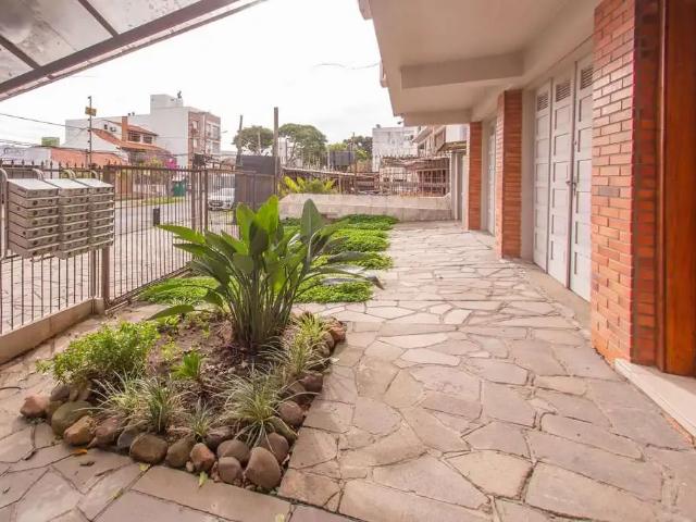 Cobertura venda em Jardim Botânico, Porto Alegre