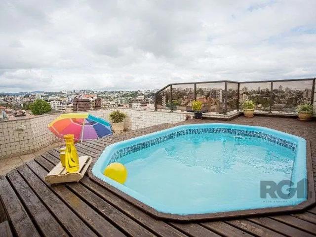 Cobertura venda em Teresópolis, Porto Alegre