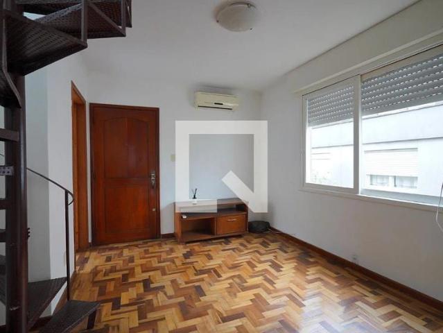 Cobertura venda em Sarandi, Porto Alegre
