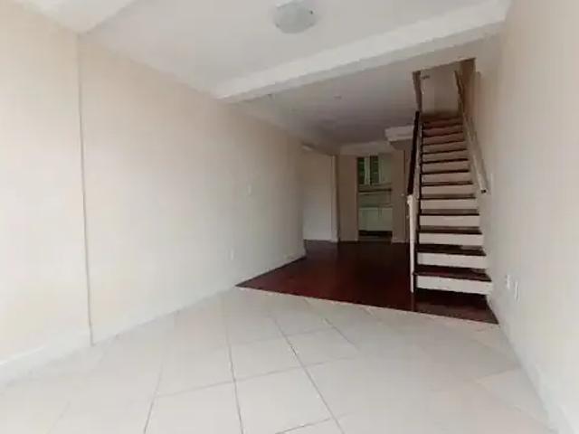 Cobertura venda em Menino Deus, Porto Alegre