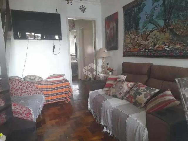 Cobertura venda em Nonoai, Porto Alegre