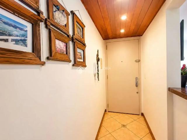 Cobertura venda em Partenon, Porto Alegre