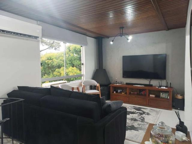 Cobertura venda em Santana, Porto Alegre