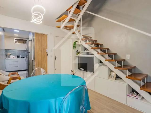 Cobertura venda em Santo Antônio, Porto Alegre