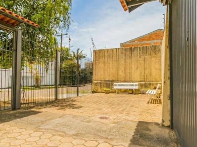 Cobertura venda em Sarandi, Porto Alegre