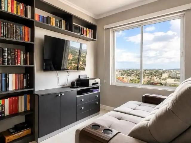 Cobertura venda em Teresópolis, Porto Alegre