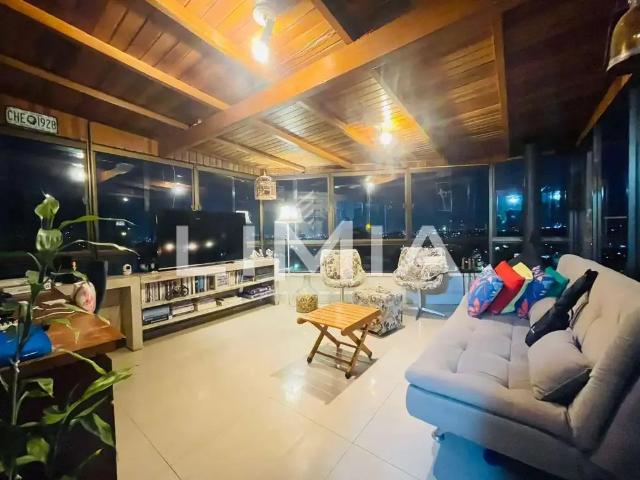 Cobertura venda em Vila Jardim, Porto Alegre