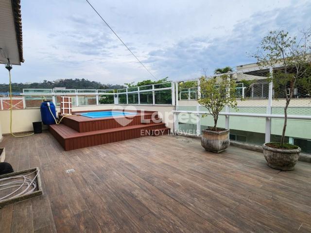 Cobertura venda em Itanhangá, Rio de Janeiro