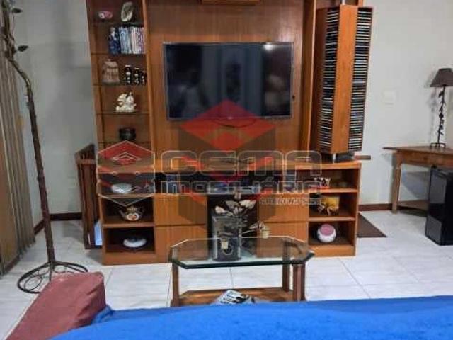 Cobertura venda em Laranjeiras, Rio de Janeiro