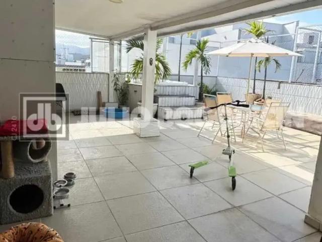 Cobertura venda em Recreio dos Bandeirantes, Rio de Janeiro