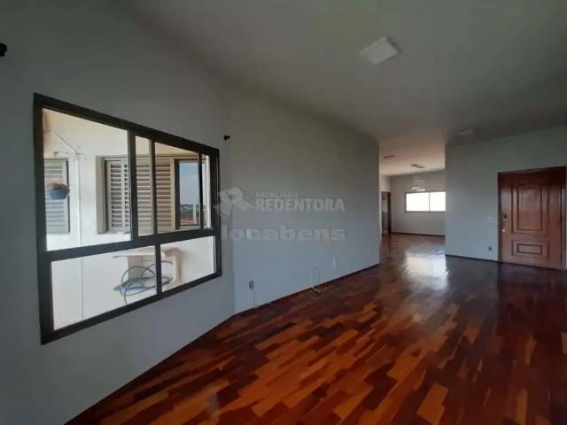 Cobertura venda em Região Imediata de São José do Rio Preto, Região Metropolitana de São José do Rio Preto