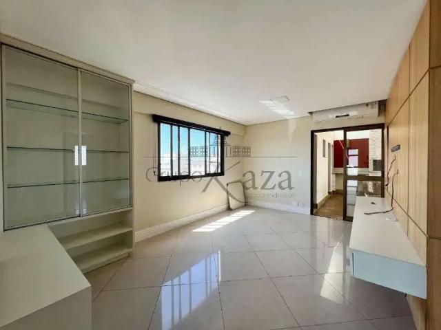 Cobertura venda em Região Imediata de São José dos Campos, Região Metropolitana do Vale do Paraíba e Litoral Norte