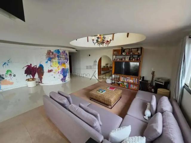Cobertura venda em Região Imediata de São José dos Campos, Região Metropolitana do Vale do Paraíba e Litoral Norte