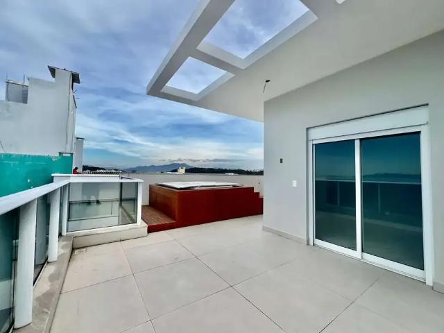 Cobertura venda em Região Geográfica Imediata de Florianópolis, São José