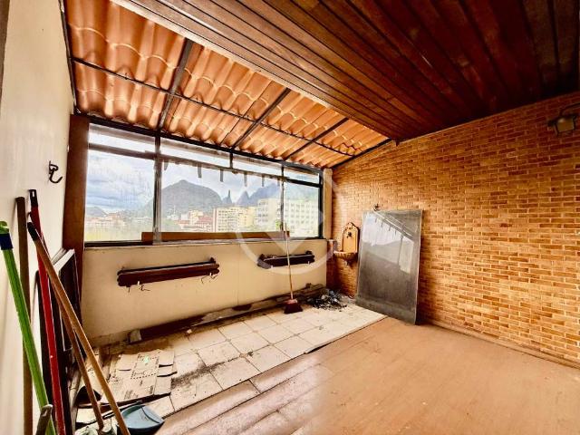 Cobertura venda em Região Geográfica Imediata de Petrópolis, Teresópolis