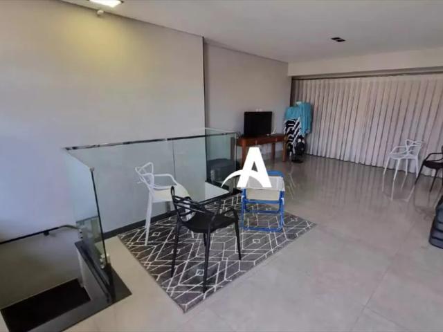 Cobertura venda em Santa Mônica, Uberlândia