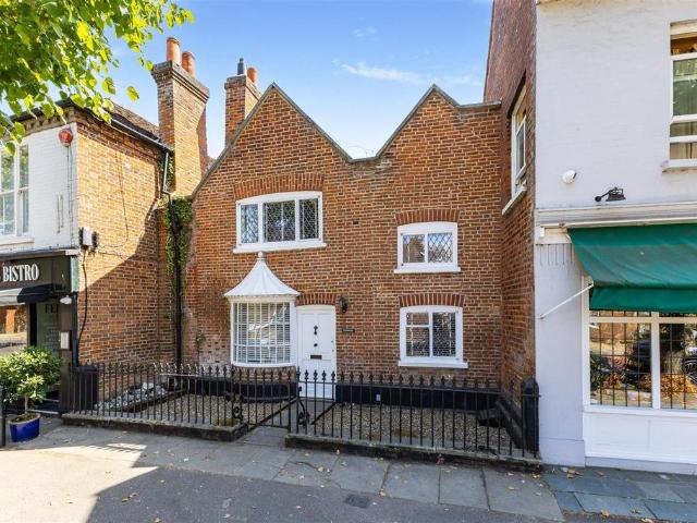 House for rent in Westborough, Surrey