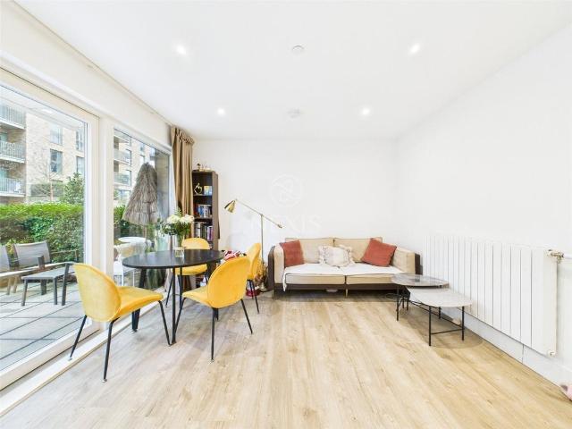 House for rent in Kidbrooke, Greater London