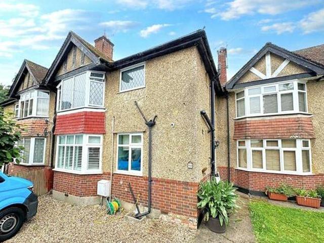 House for sale in Surrey