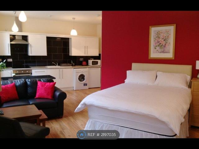 Studio for rent in City Centre, Georgia