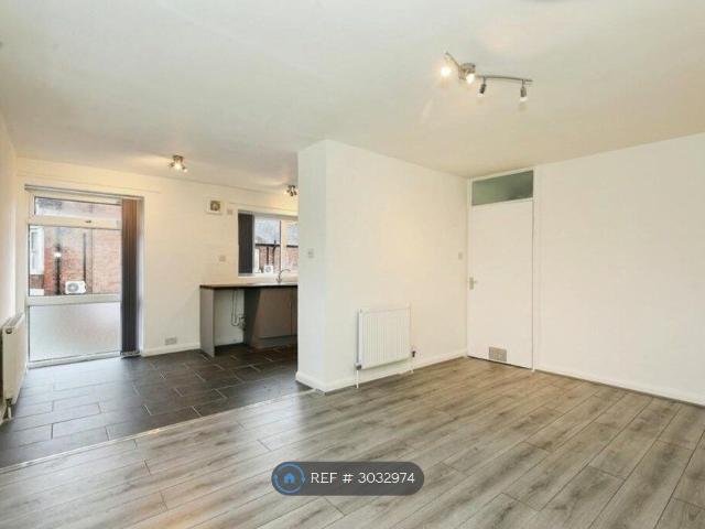 House for rent in Greenbank, Leftwich